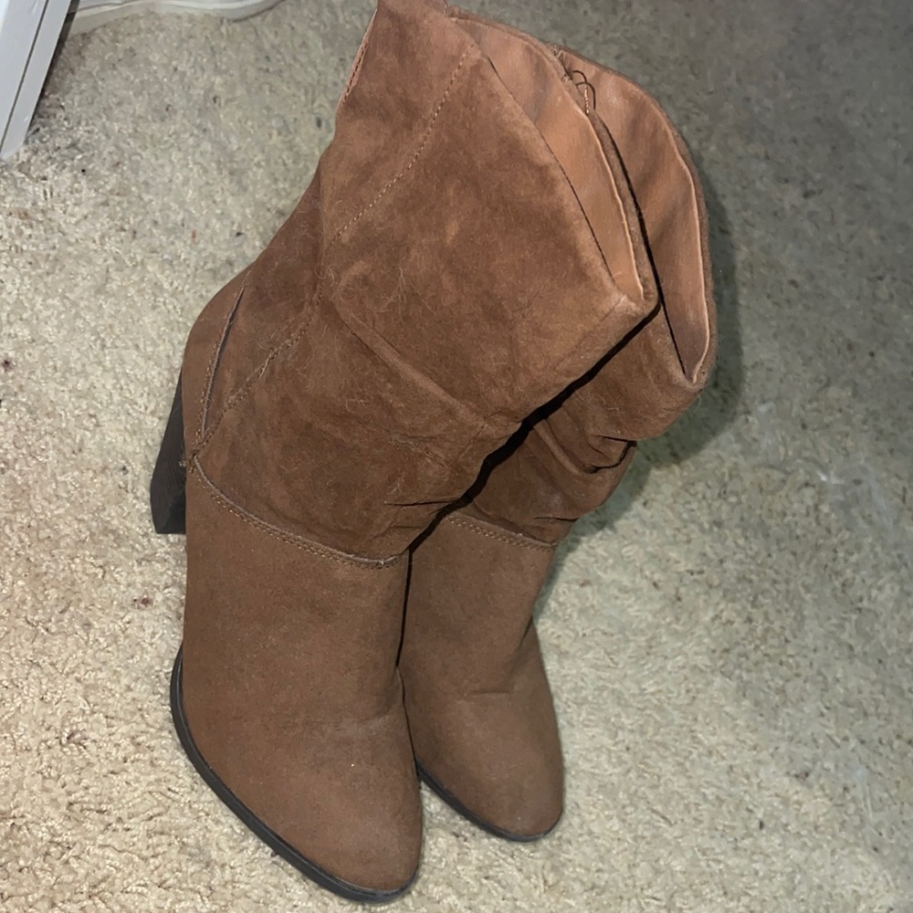Size 6! Brown booties! Worn twice